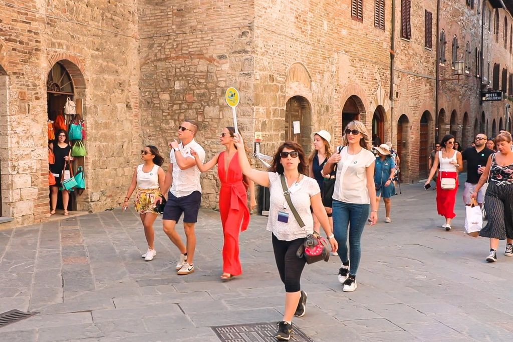 San Gimignano, Siena, Monteriggioni & Chianti: Tour + Lunch + Wine Tasting