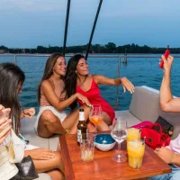 Venice Lagoon: Catamaran Tour with Lunch