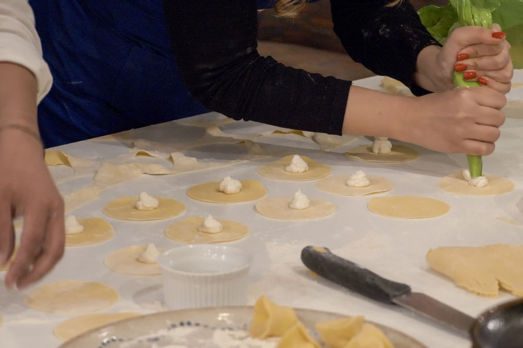 Rome: Pasta Making and Wine Tasting in Trastevere