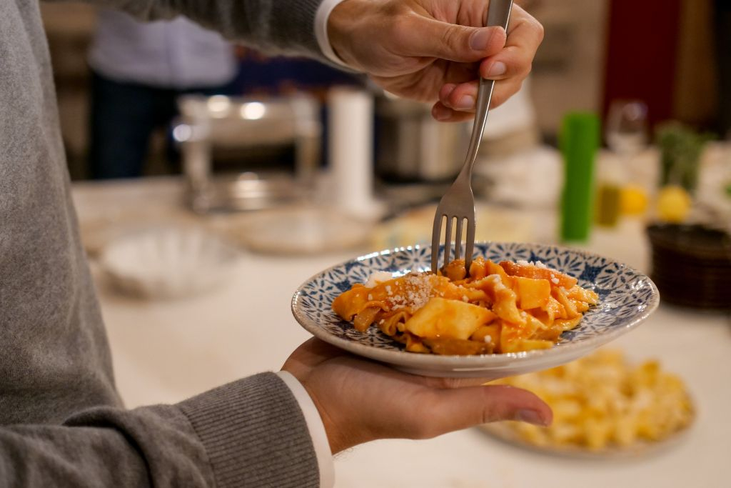 Rome: Pasta Making and Wine Tasting in Trastevere