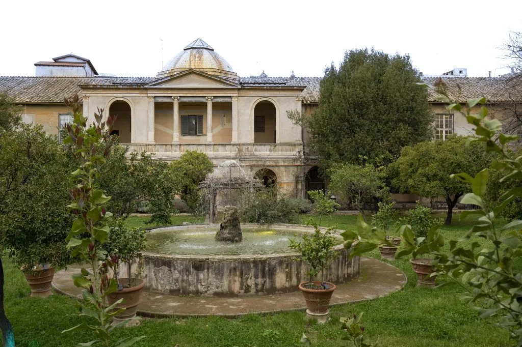 Rome: Pasta Making and Wine Tasting in Trastevere