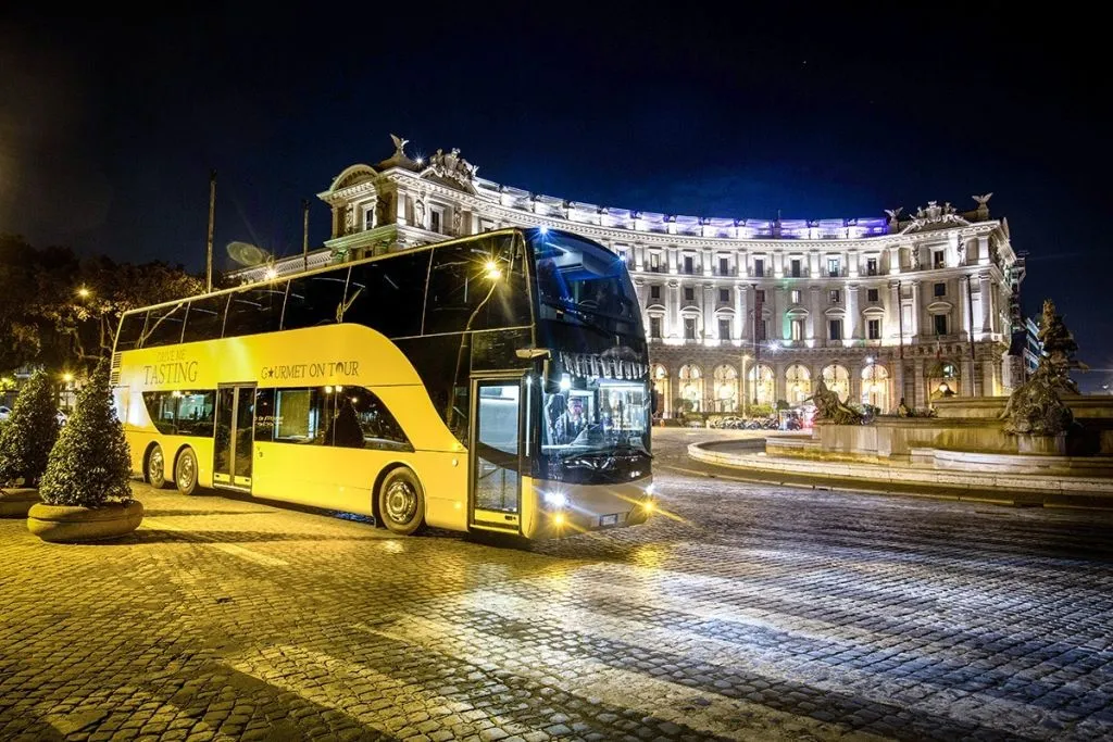 Rome: Panoramic Bus + Drink