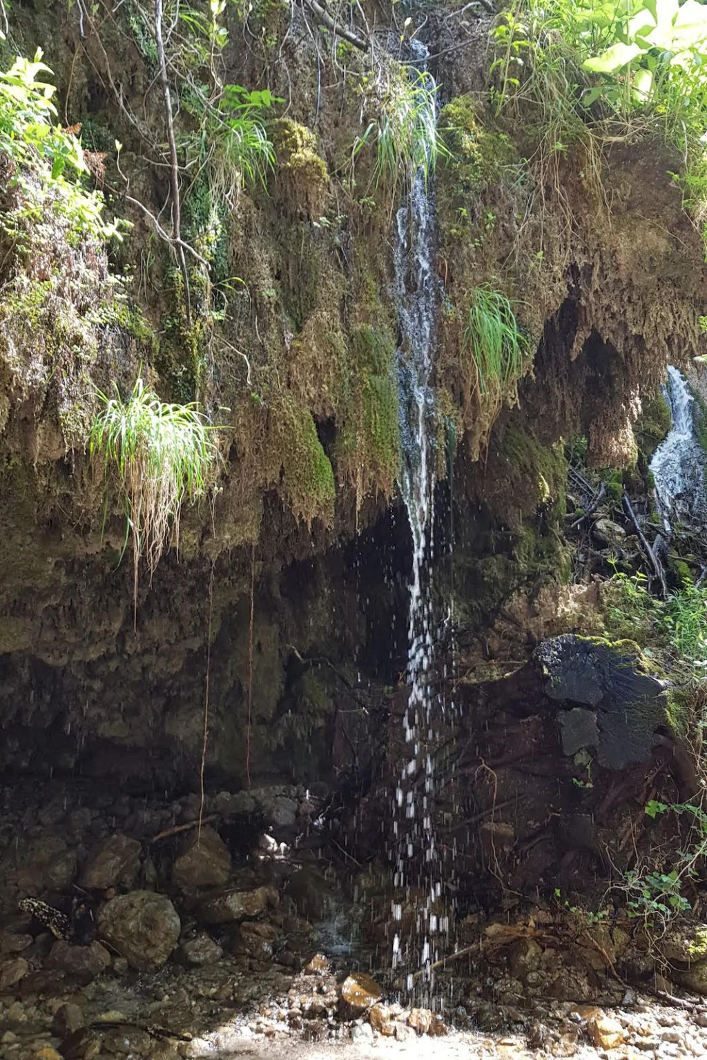 Ferriere Waterfalls: Guided Tour from Amalfi