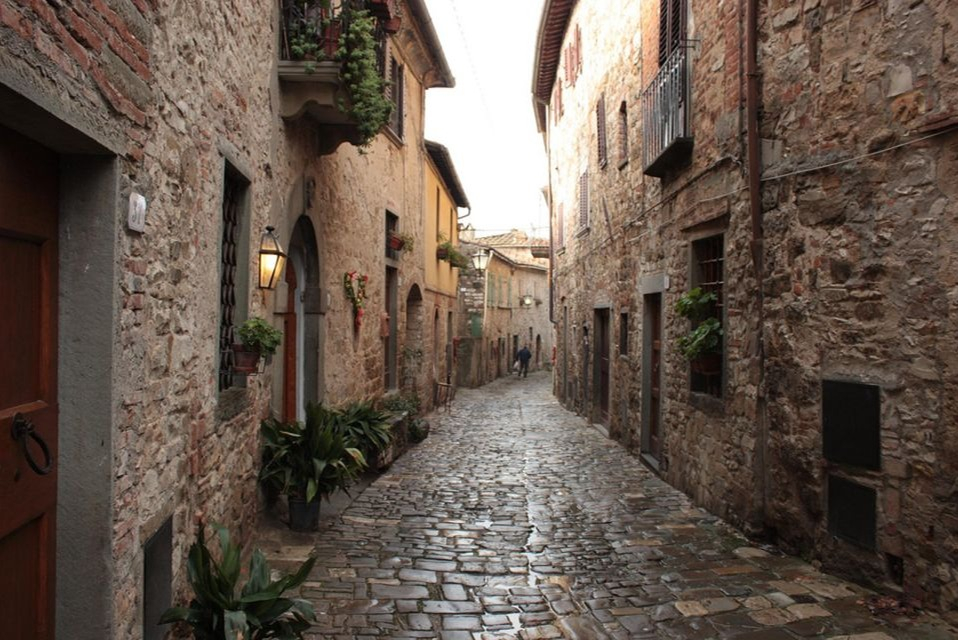Chianti & San Gimignano Roundtrip From Florence: Vineyard Wine Tasting + Lunch