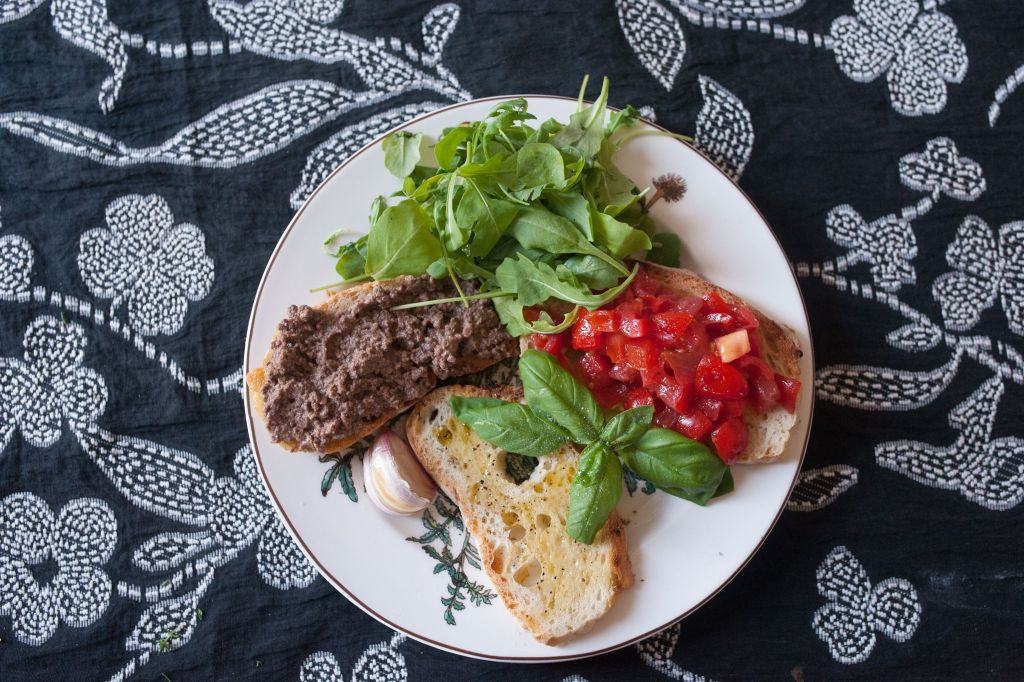 Experiência gastronômica na casa de um morador local em Pompeia