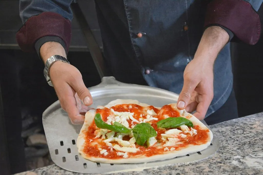 Rome: Express Pizza-Making Class