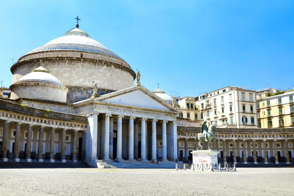Naples: Guided Walking Tour