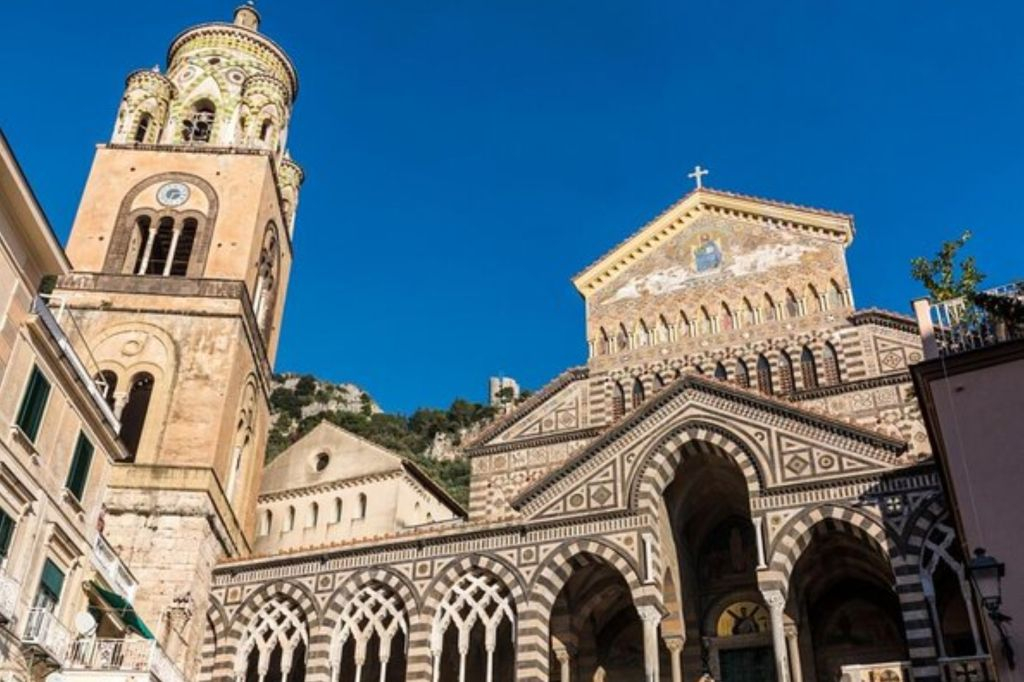 Tour of the Amalfi Coast Departing from Naples