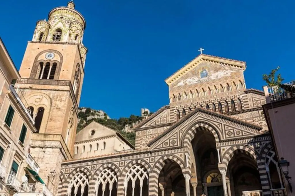 Tour of the Amalfi Coast Departing from Naples