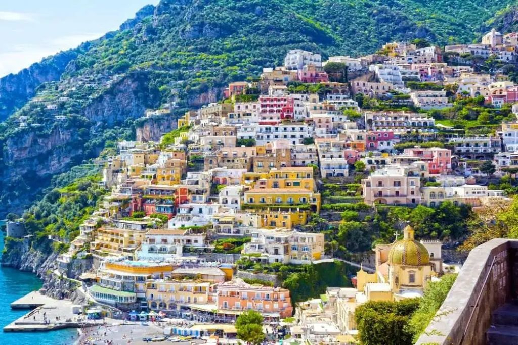 Tour of the Amalfi Coast Departing from Naples