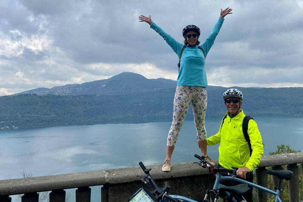 Appian Way: E-Bike Tour from Appian to Castel Gandolfo Lake
