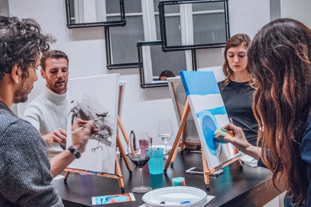 Roma: Pintar y beber con vino y pizza italianos