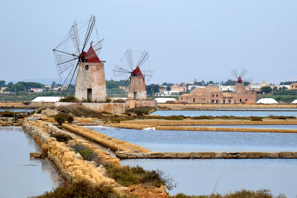 Desde Palermo: Excursión de un día a Erice + Comida siciliana + Degustación de granizados + Ruta de la Sal
