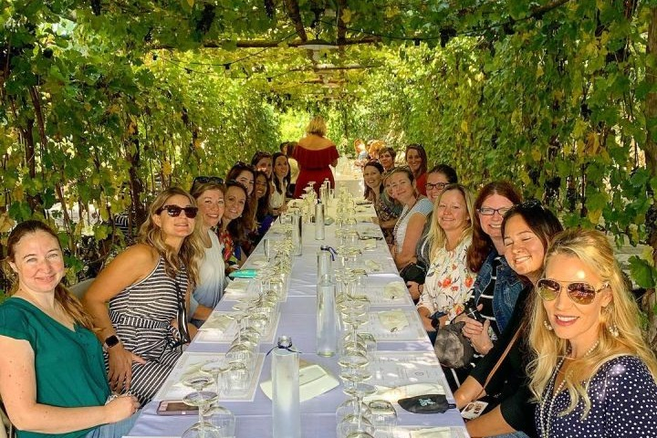 Pompeii Local Wine Tasting with Cellar Tour & Lunch