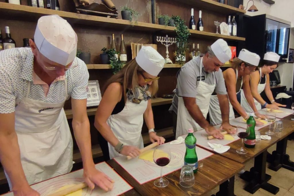 Rome: Pasta Cooking Class
