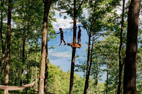 Accès à la journée au parc d'aventure du lac de Côme