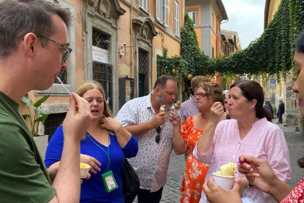 Rome : Campo De Fiori, Ghetto Juif & Trastevere Food Tour