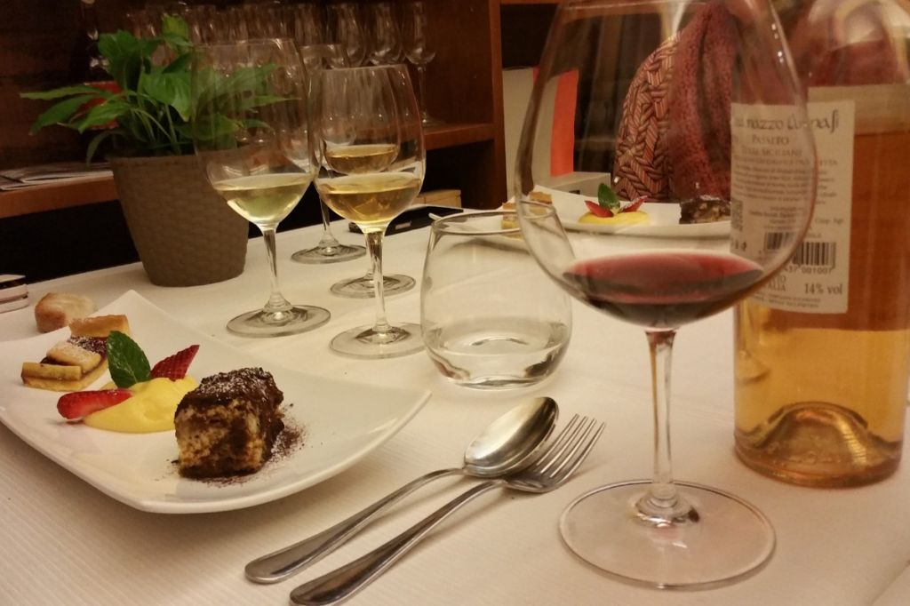 Rome: Guided Wine Tasting + Dinner