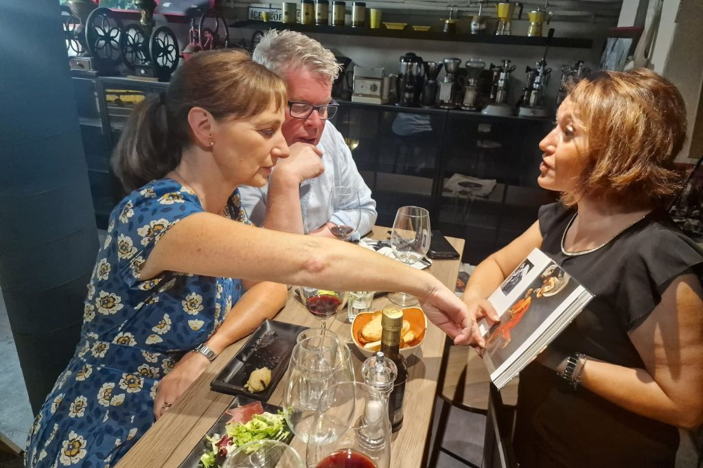 Rome: Local Wine Tasting + Caravaggio Painting Guided Tour