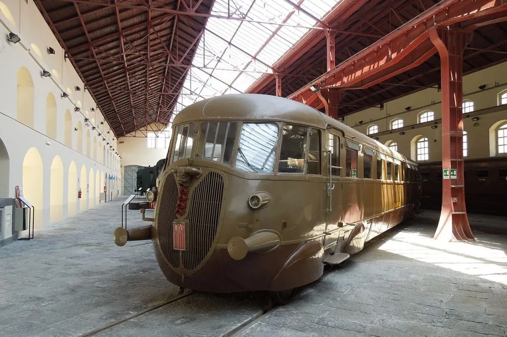 Pietrarsa Railway Museum: Transport from Naples + Entry Ticket + Guided Tour