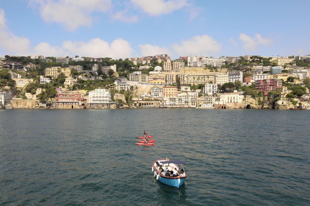 Naples: Castel dell'Ovo Boat Tour