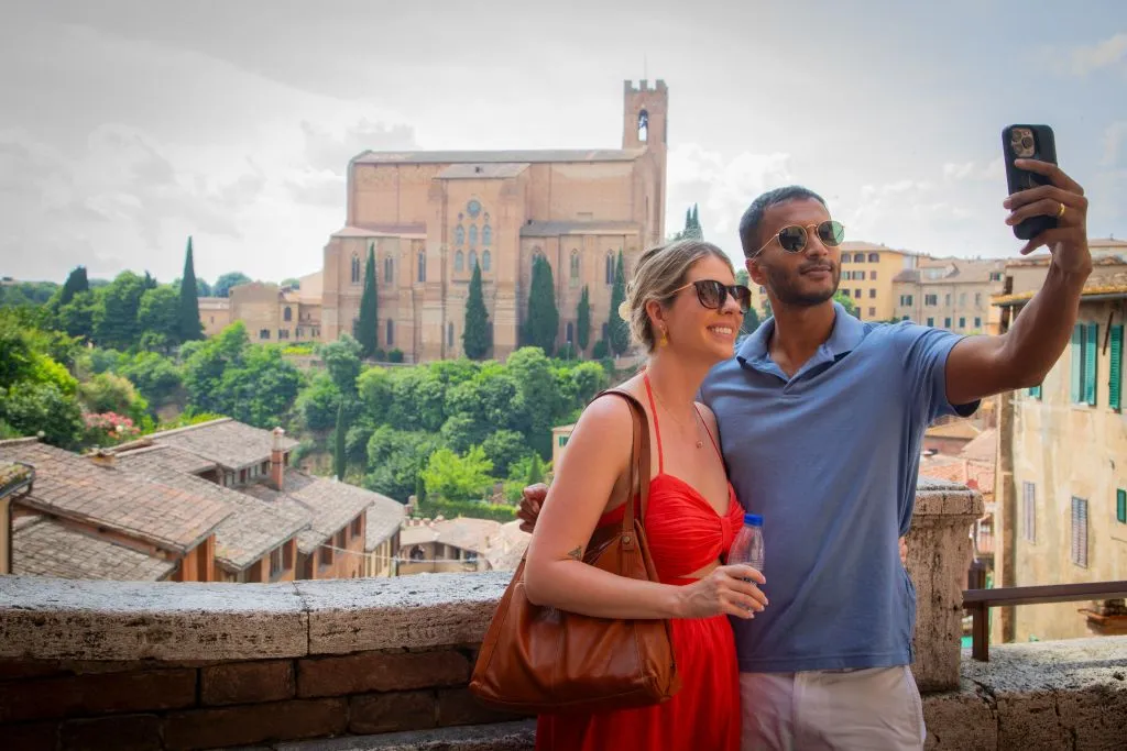 Siena & San Gimignano: Day Trip from Florence + Wine Tasting + Dinner
