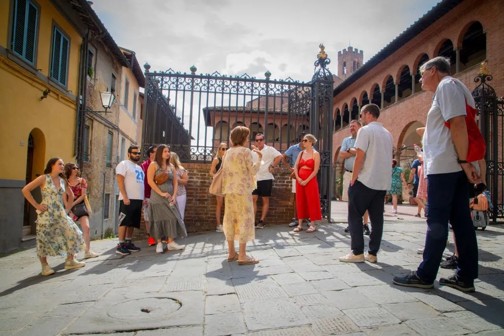Siena & San Gimignano: Day Trip from Florence + Wine Tasting + Dinner