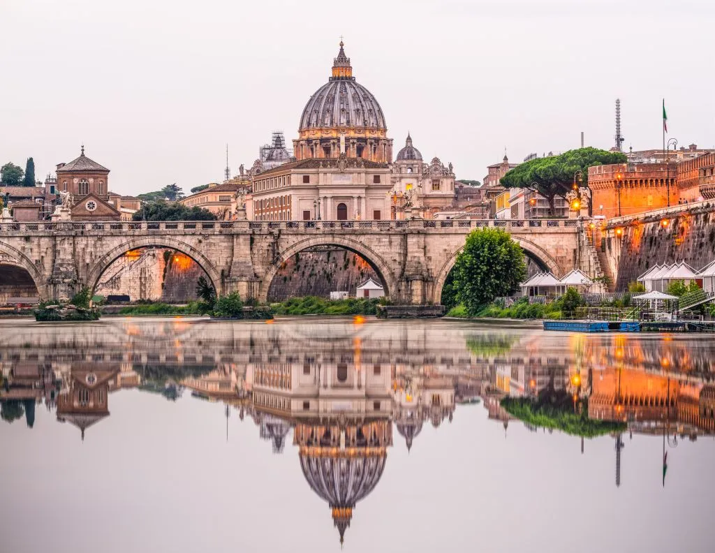 Rome: 3-Hour Hi Bike Rental + Circo Maximo Virtual Experience