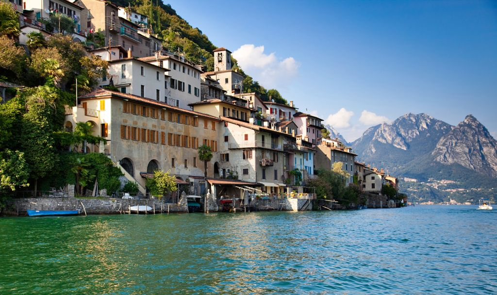 Lago di Como, Bellagio e Lugano: Tour Guidato da Milano