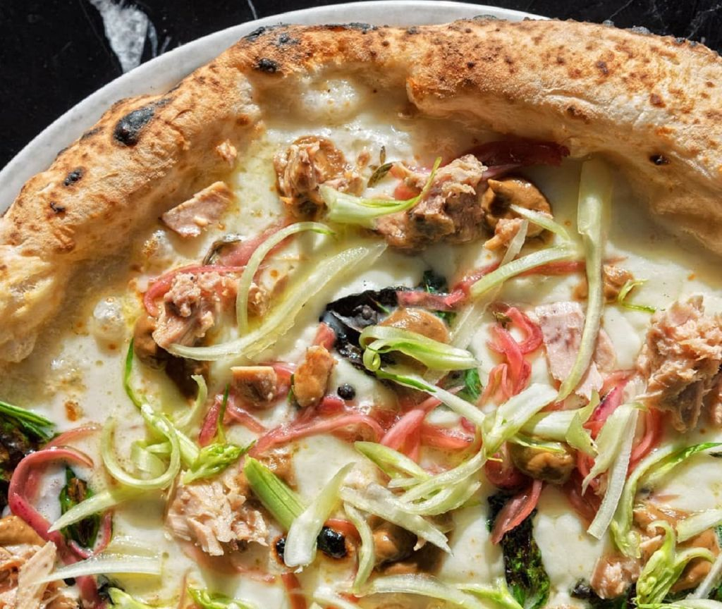 Naples: Pizza Tasting & Local Gastronomic Experience
