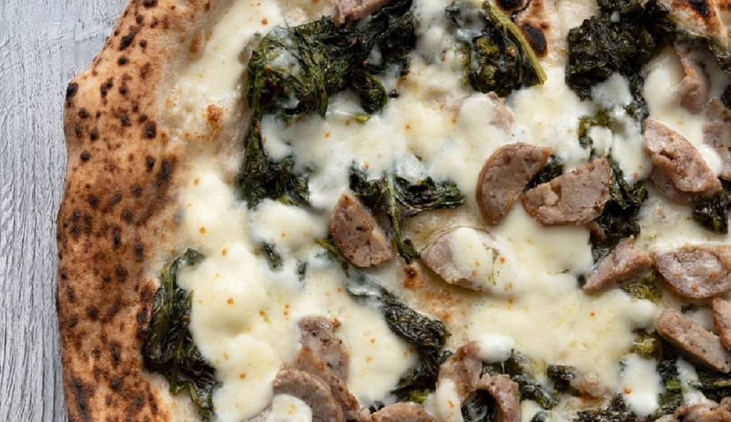 Naples: Pizza Tasting & Local Gastronomic Experience