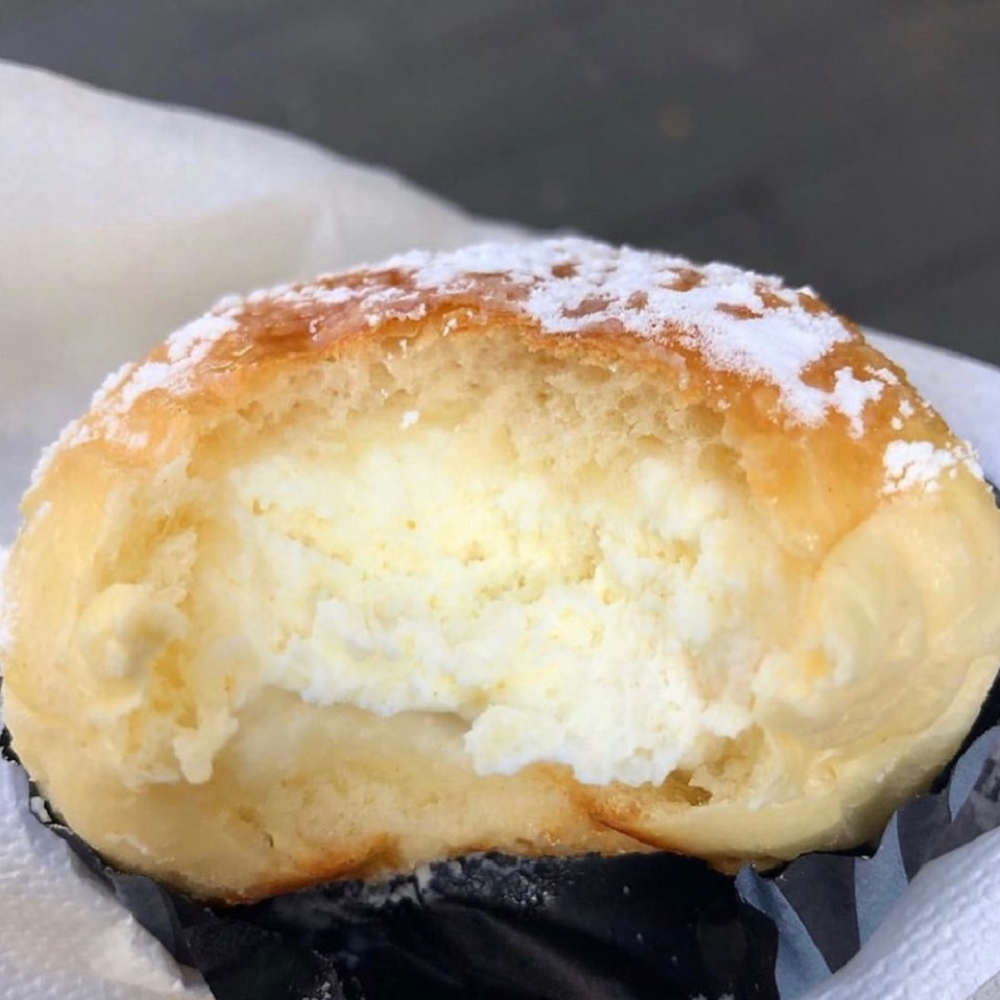 Naples: Pizza Tasting + City Center Walking Tour