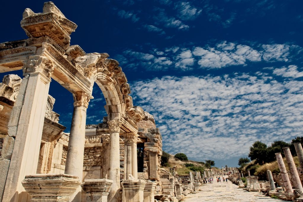 Amalfi Coast, Sorrento & Pompei: Entry Ticket + Rountrip From Naples