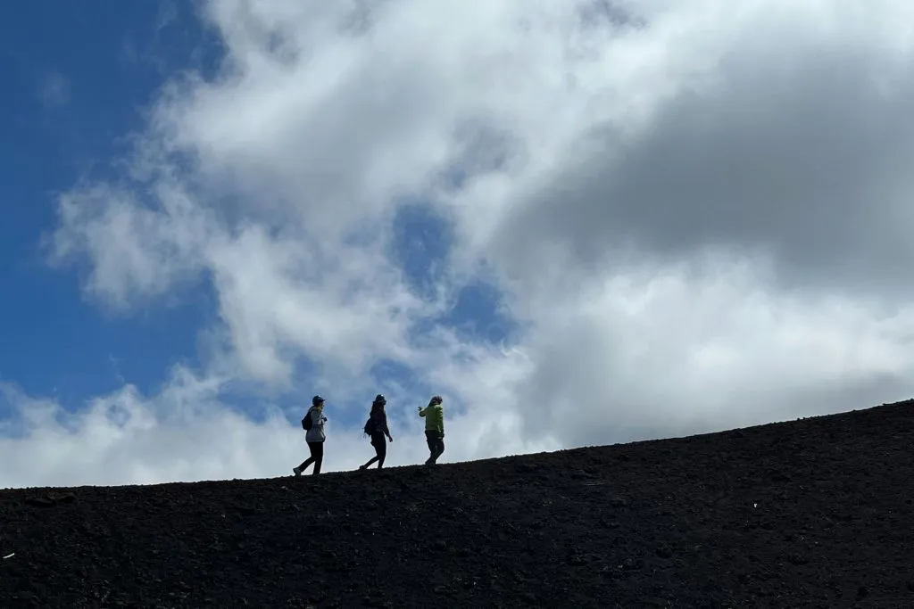 Monte Etna: Tour di trekking da Taormina + pranzo