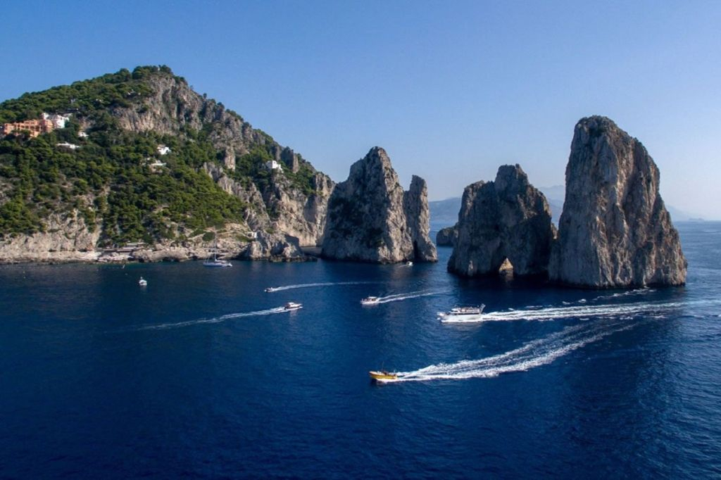 Capri and Sorrento: Boat Tour from Naples + Ice Cream Tasting