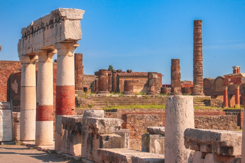 Pompeii: Entry Ticket + Audio Guide + Roundtrip from Naples