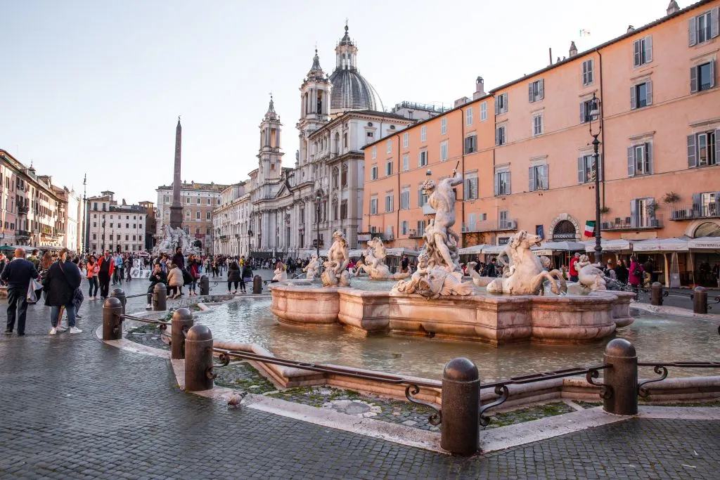 Rome: Eternal City Highlights Minivan Tour