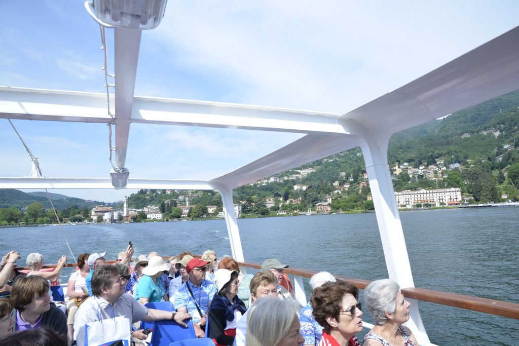 Lac de Côme, Lugano et Bellagio : excursion d'une journée depuis Milan + croisière en bateau privé