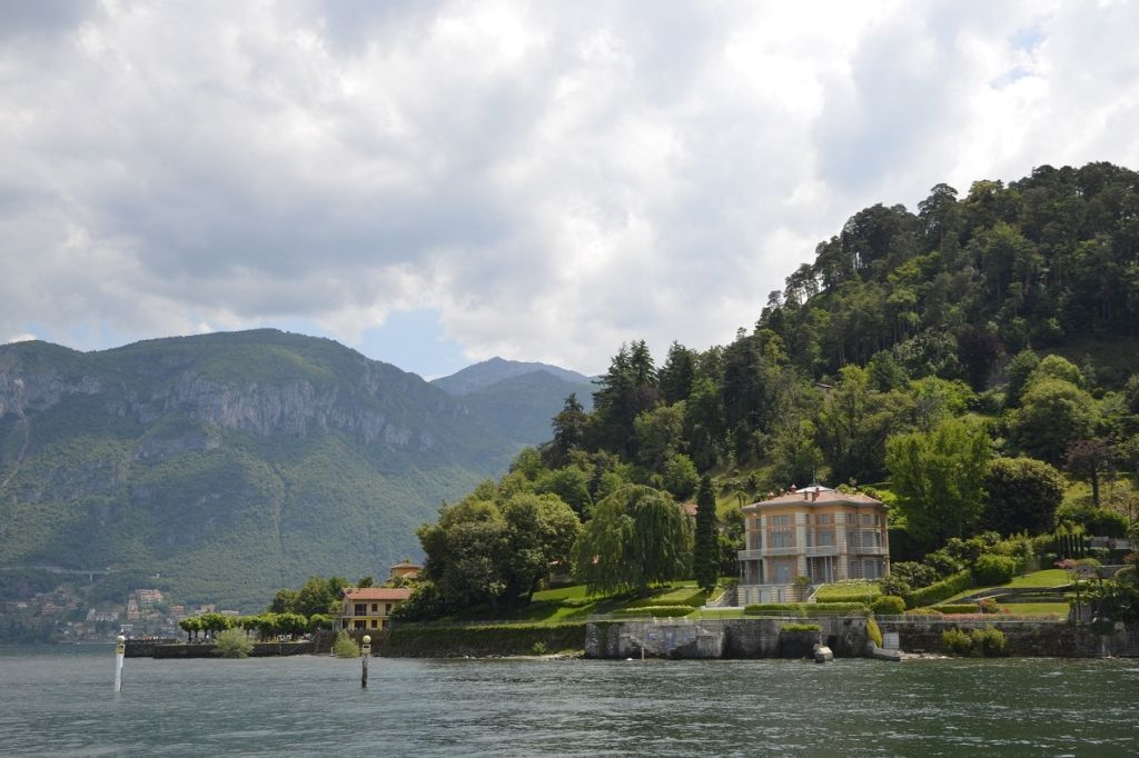 Lac de Côme, Lugano et Bellagio : excursion d'une journée depuis Milan + croisière en bateau privé