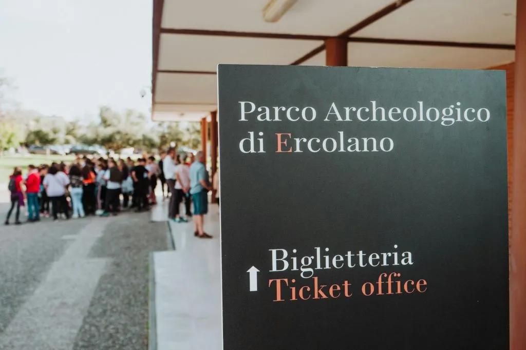 Pompeii & Herculaneum: Skip The Line Ticket + Guided Day Trip from Naples