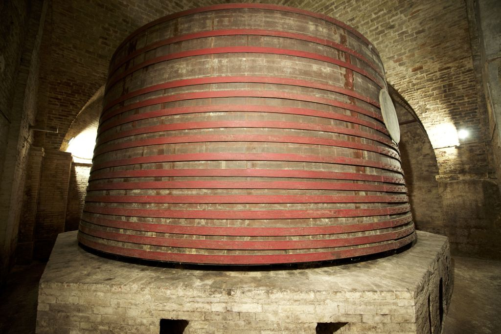 Tour delle cantine storiche d'Abruzzo e degustazione