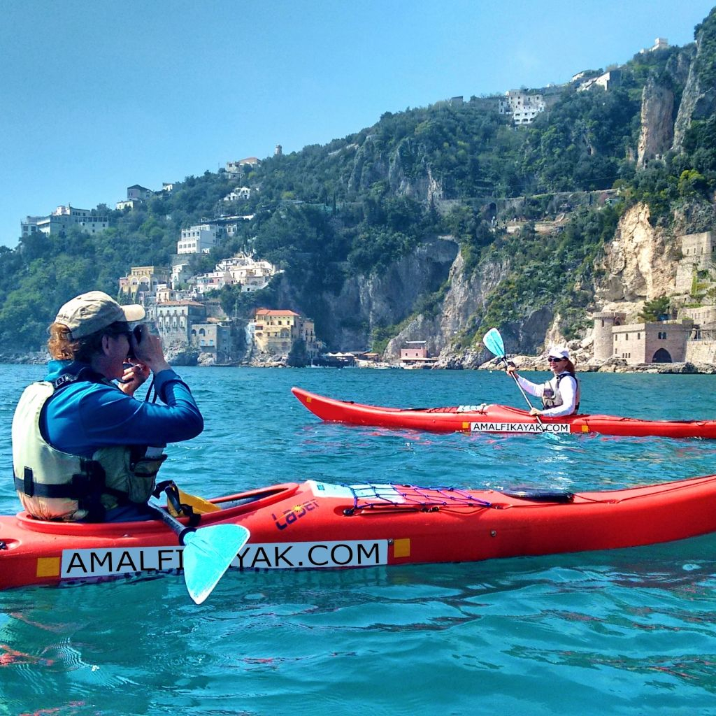 Tour in Kayak di 3 ore lungo la Costiera Amalfitana