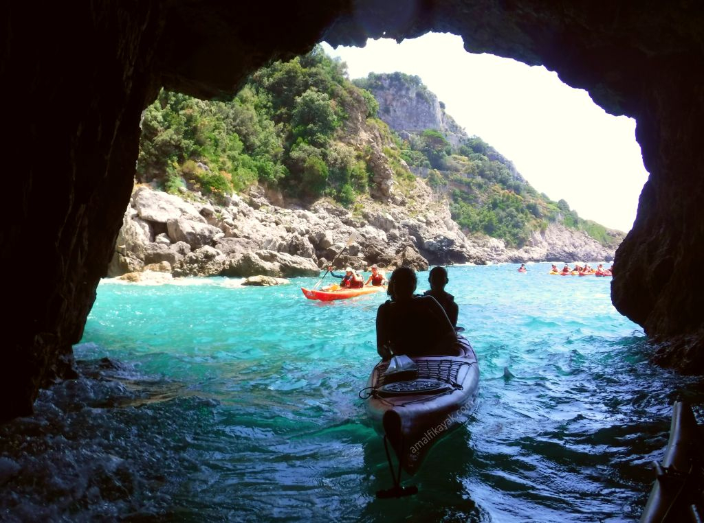 Excursion de 3 heures en kayak sur la côte amalfitaine