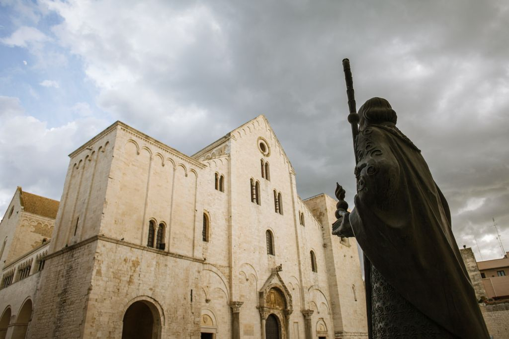 Basilica di San Nicola e Cripta: Tour Guidato