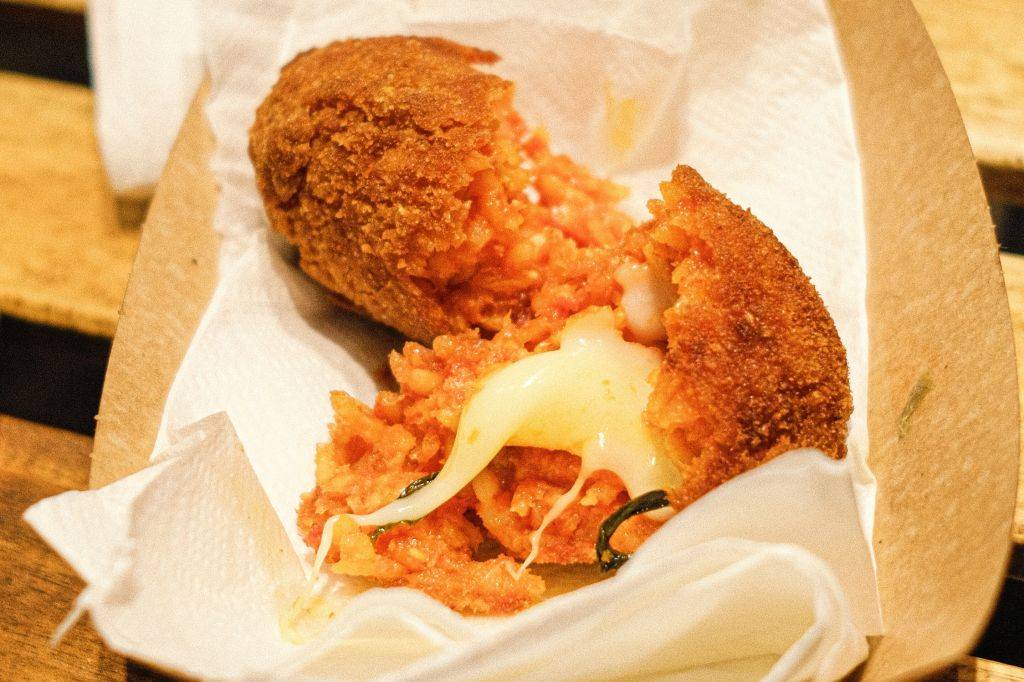 Rome: Small-Group Night Food Tour