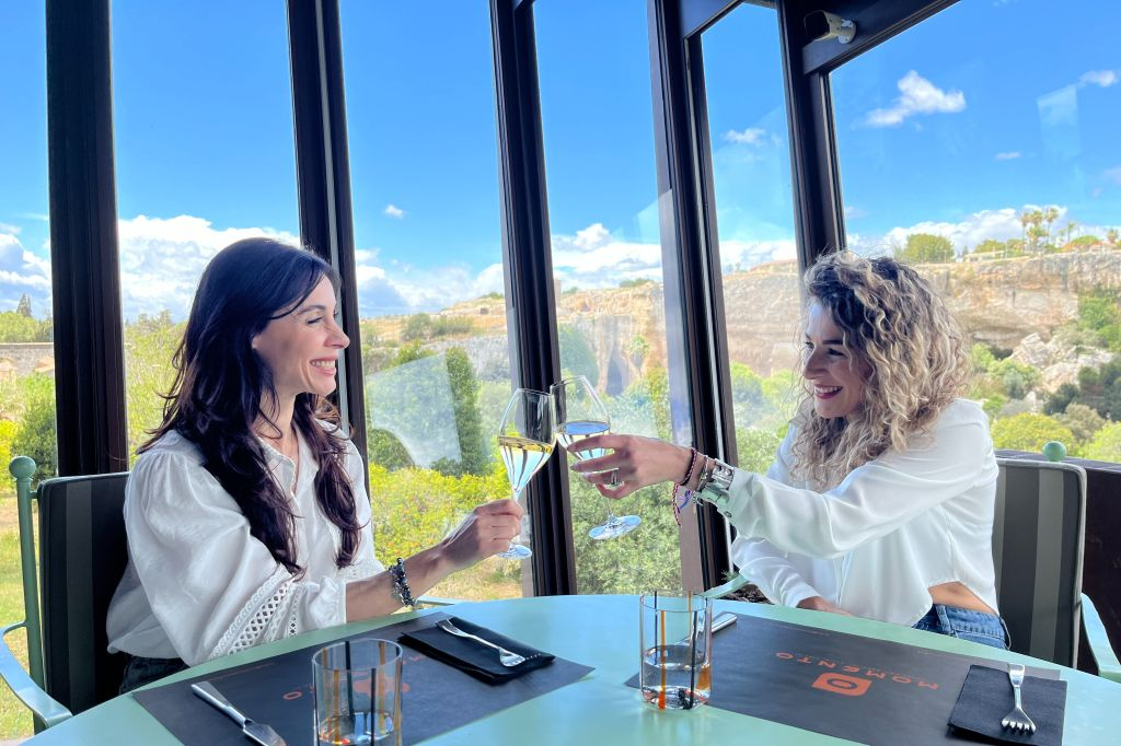 Catania, Siracusa e Ortigia: Tour di un giorno da Taormina + Pranzo