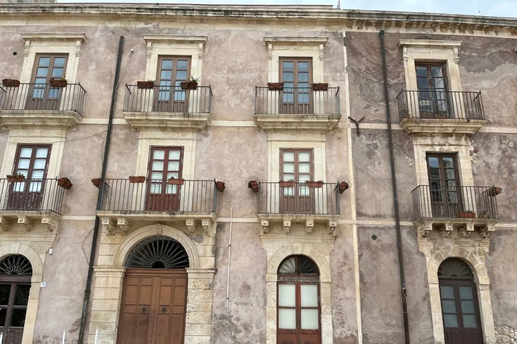 Catania, Siracusa e Ortigia: Tour di un giorno da Taormina + Pranzo
