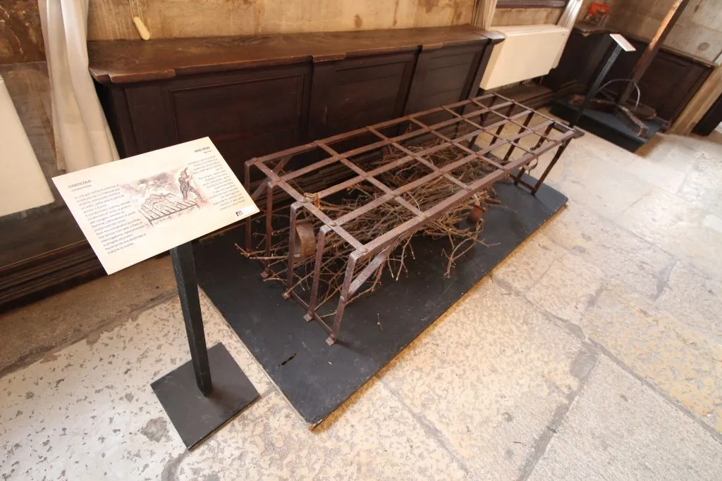 Venice in the Middle Ages: Documents and Torture Instruments