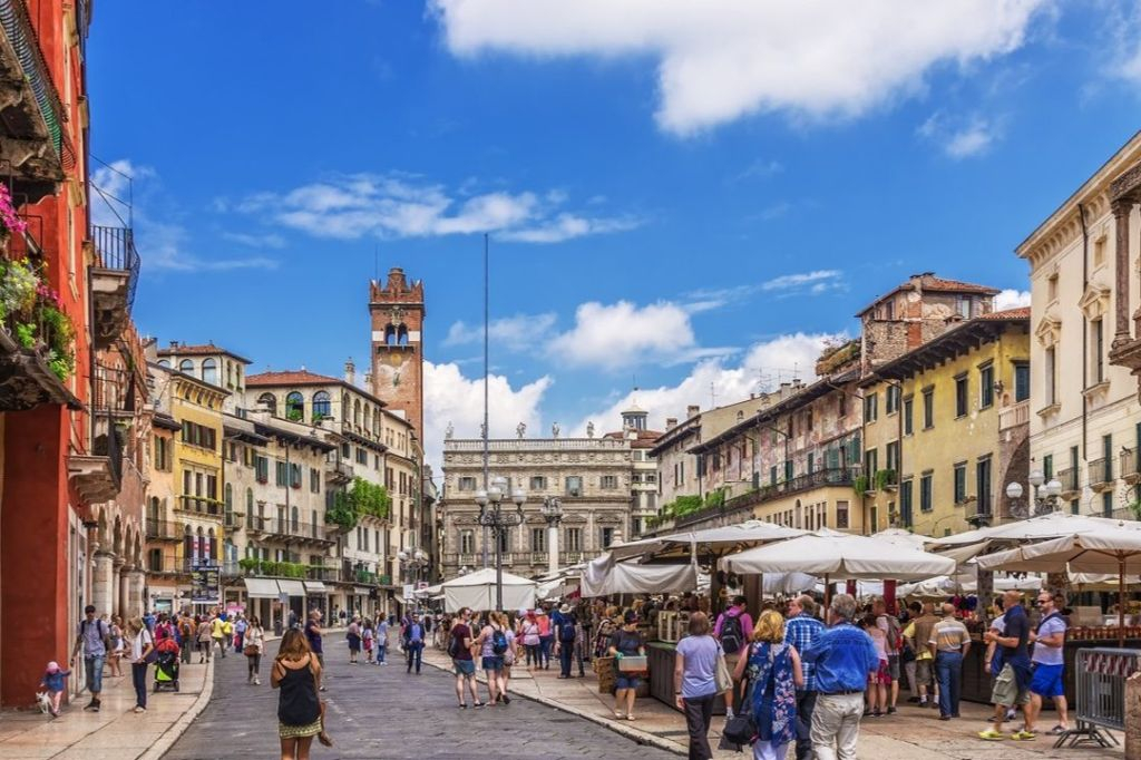 Verona e Lago di Garda: Gita in Giornata da Milano
