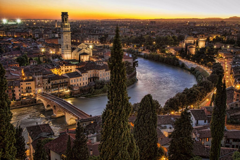 Verona y el Lago de Garda: Excursión de un día desde Milán